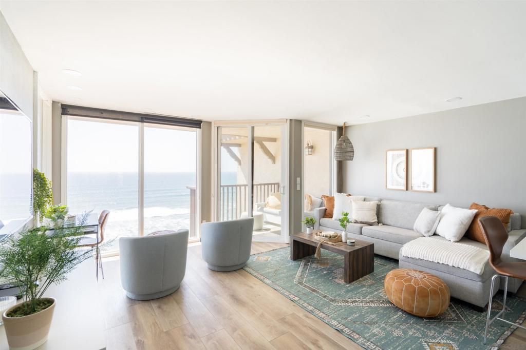 Photo of 190 Del Mar Shores Ter Ter #42, Solana Beach, CA 92075 (MLS # 250040732SD)