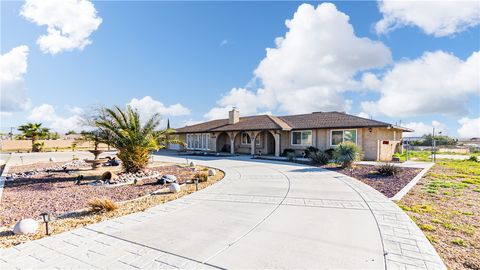 Photo of 15358 Apple Valley Rd, Apple Valley, CA 92307 (MLS # TR26047128)