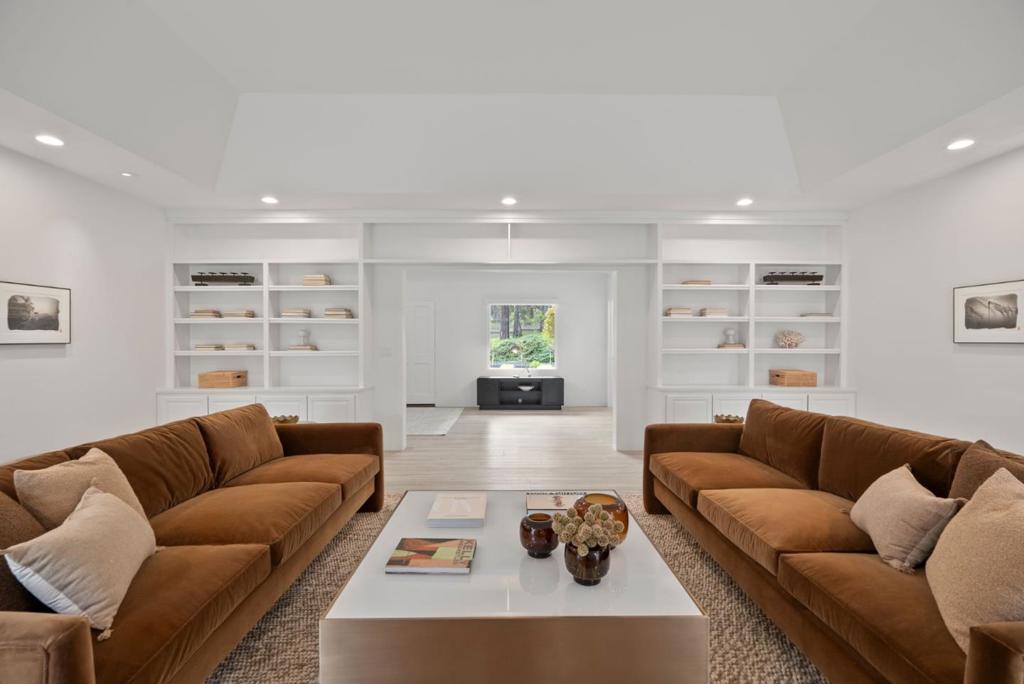 3978 Ronda Road