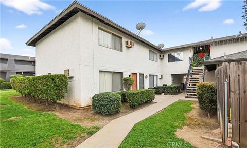 Photo of 160 Greentree Lane, La Habra, CA 90631 (MLS # PW26011850)