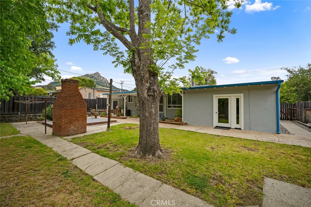 295 Cerro Romauldo Avenue