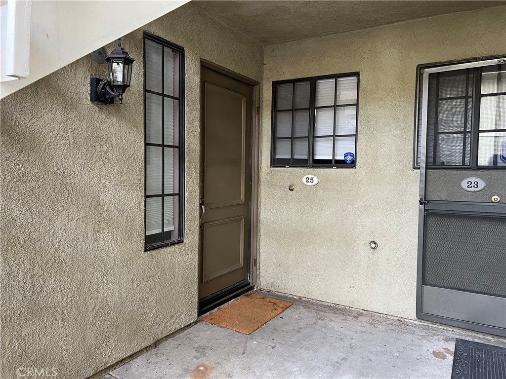 Photo of 1111 Packers Cir #25, Tustin, CA 92780 (MLS # PW25239066)