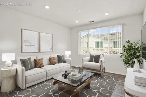 16650 Wyndham Lane Unit 4, Fontana, CA 92336 - MLS#: 219143979DA