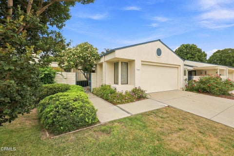 Photo of 7559 Henderson Road, Ventura, CA 93004 (MLS # V1-37891)