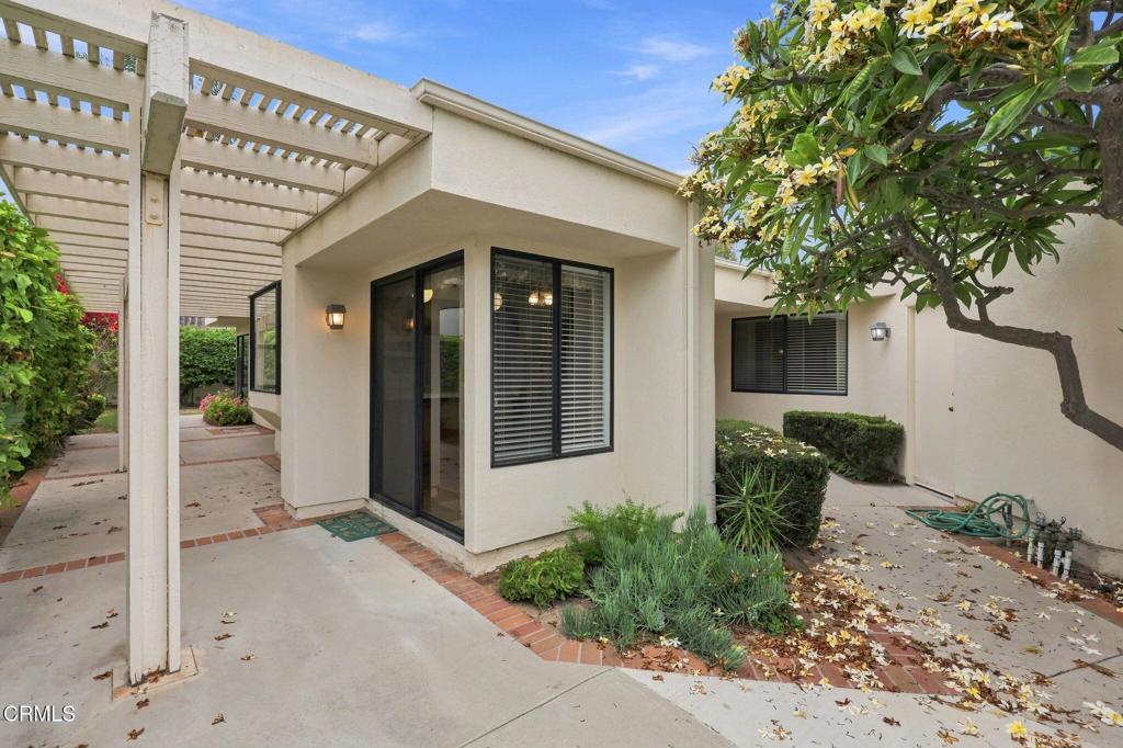 7559 Henderson Road