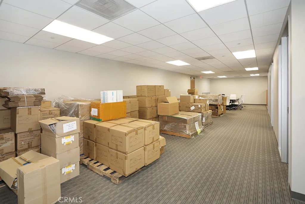 Irvine, California 92614, United States, ,Commercial,Active,126429