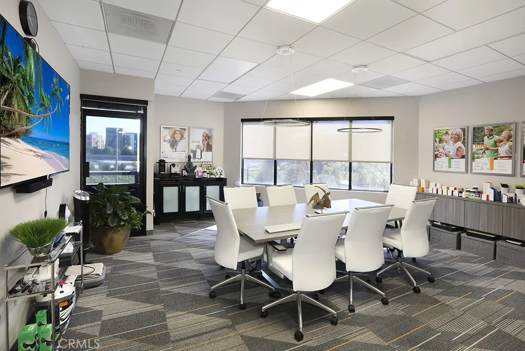 Irvine, California 92614, United States, ,Commercial,Active,126429