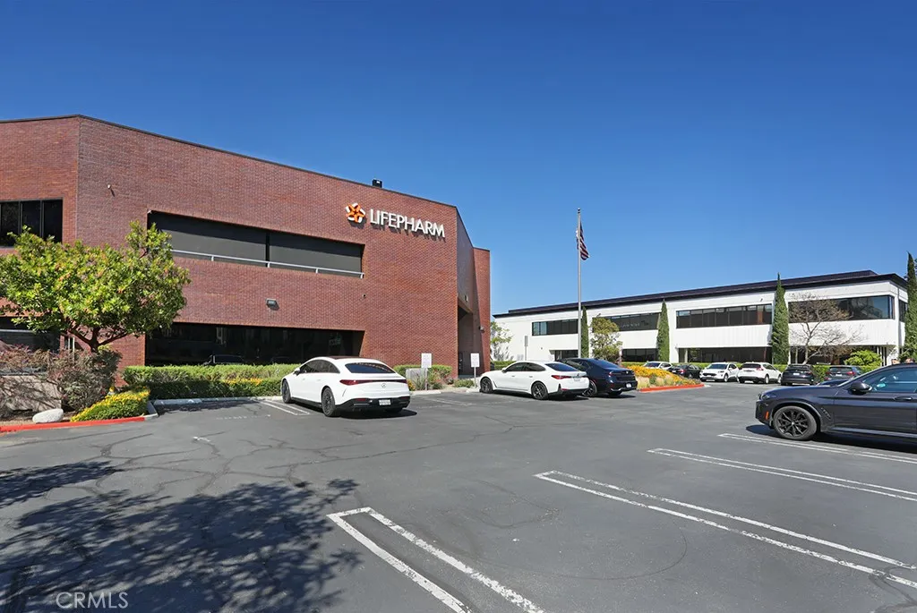 Irvine, California 92614, United States, ,Commercial,Active,126429