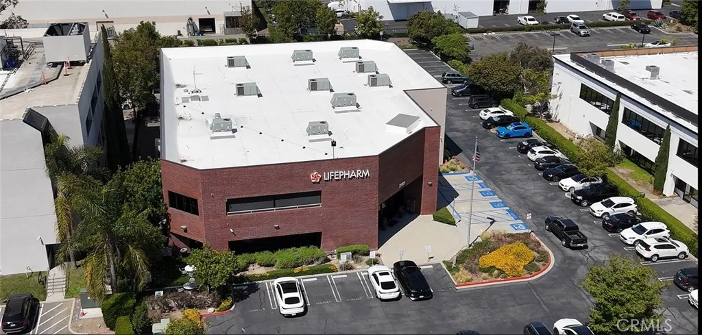 Irvine, California 92614, United States, ,Commercial,Active,126429