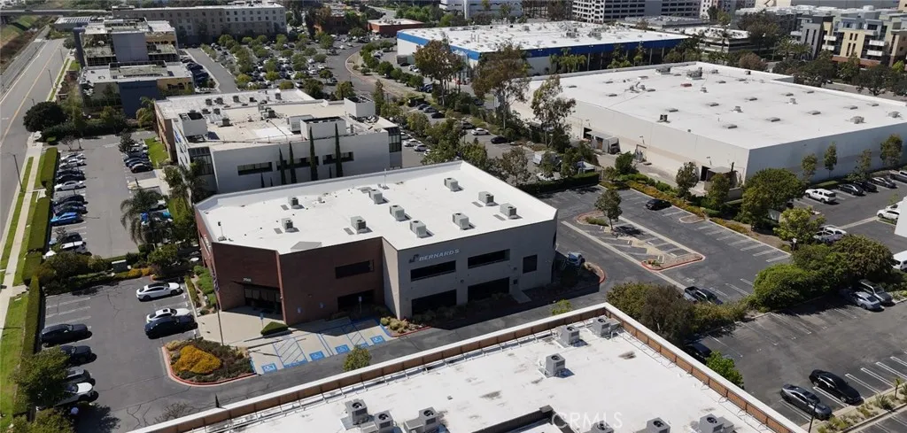 Irvine, California 92614, United States, ,Commercial,Active,126429