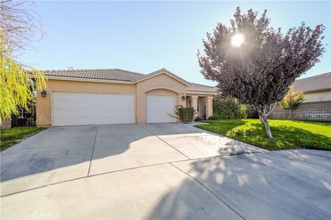 Photo of 2011 W Avenue J5, Lancaster, CA 93536 (MLS # SR26005751)