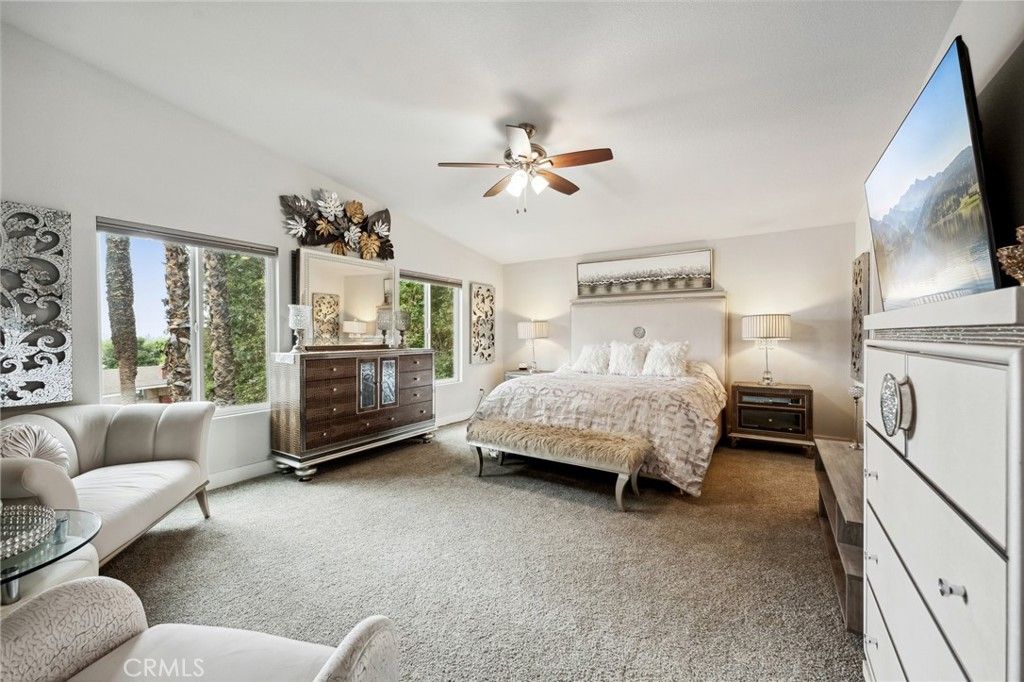listing image 130724056130829981258