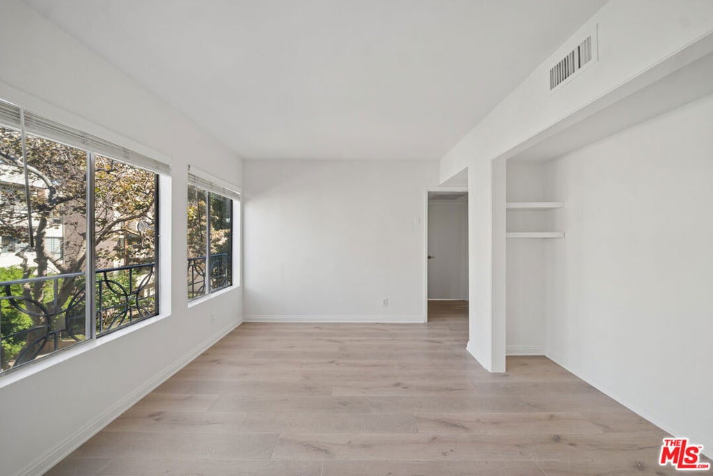 Photo of 133 N Swall Drive #301, Beverly Hills, CA 90211 (MLS # 26987341)
