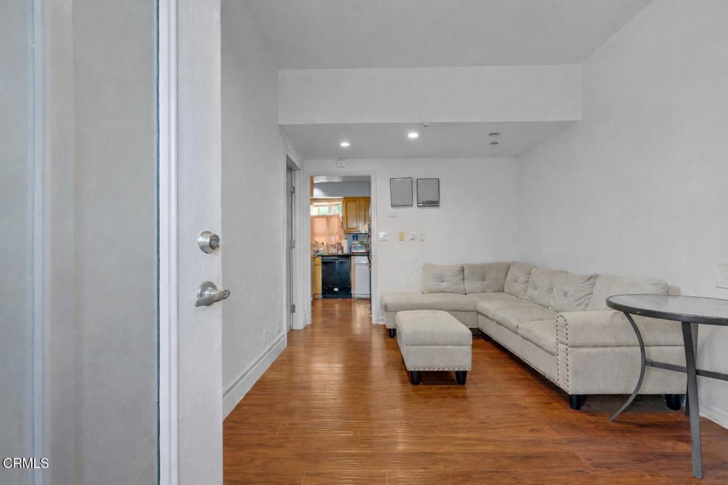 561 E Telegraph Road