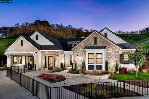 Photo of 104 Brumby Street St, Danville, CA 94506 (MLS # 41131270)