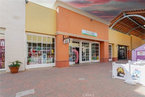 Photo of 1555 Simi Town Center Way #545, Simi Valley, CA 93065 (MLS # SR26040194)