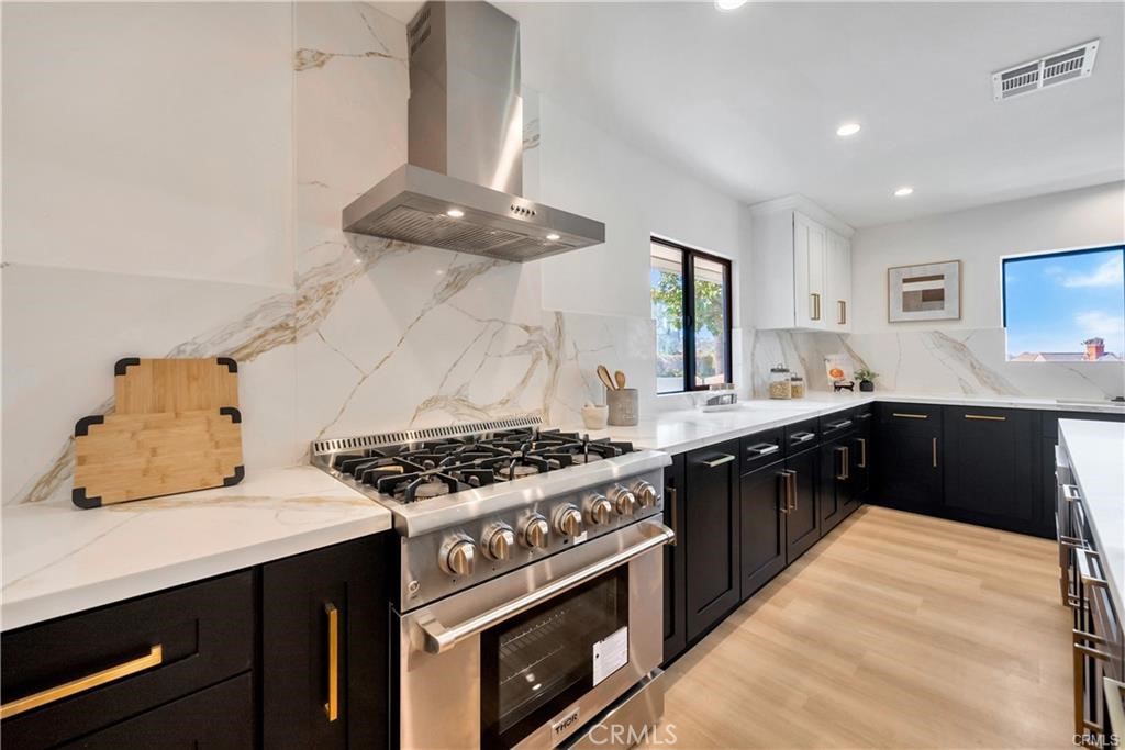 1603 Sunnyside