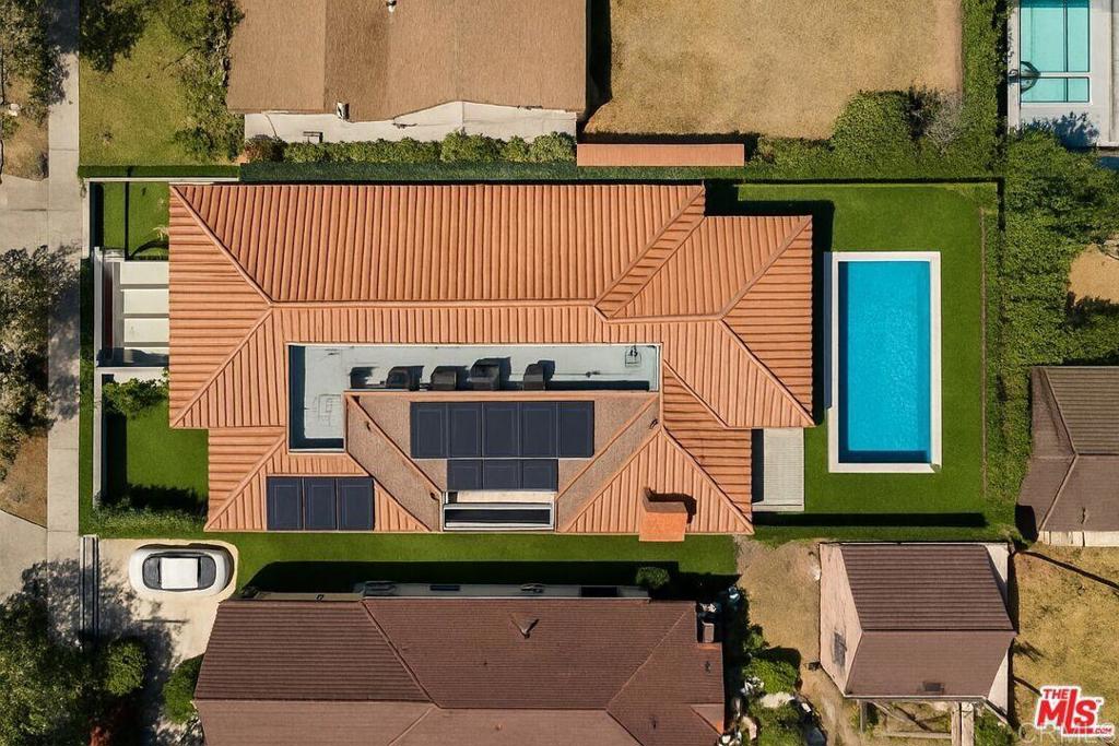 Properties 2 160 N stanley Drive