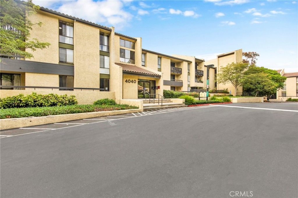 Photo of 4040 Via Marisol #120, Highland Park, CA 90042 (MLS # SR25248432)