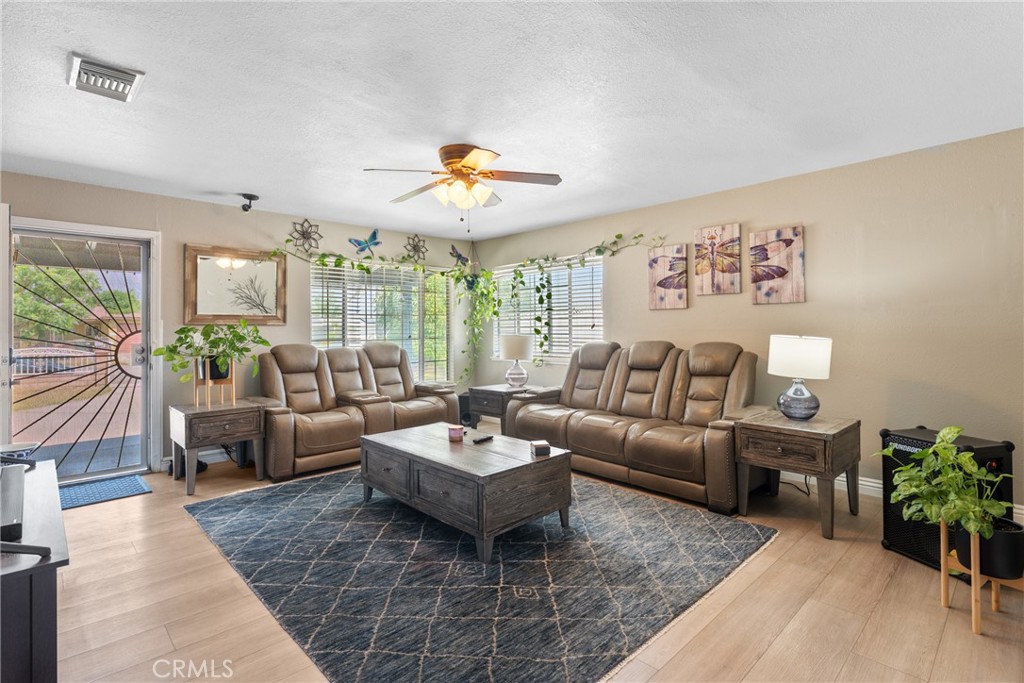 1504 Valaria Drive