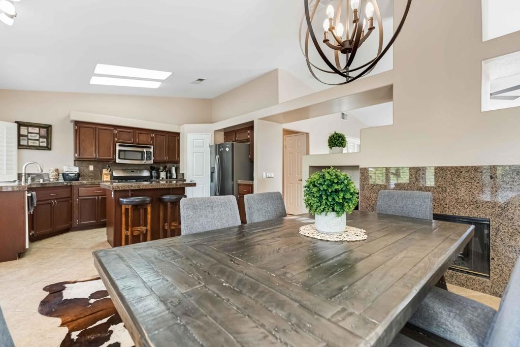 La Quinta Del Rey - Residential