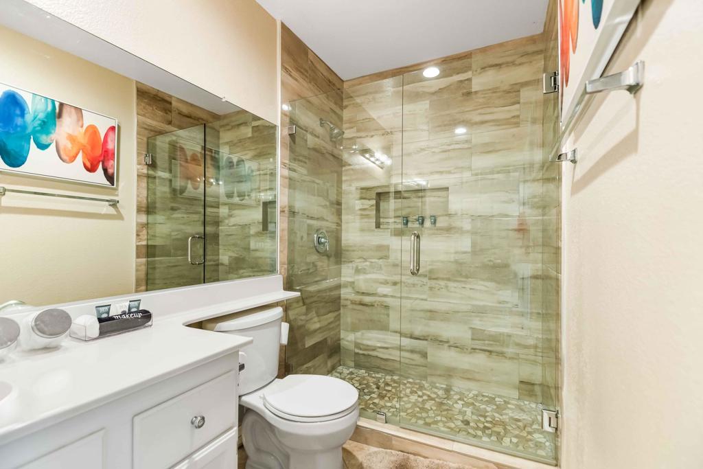 La Quinta Del Rey - Residential