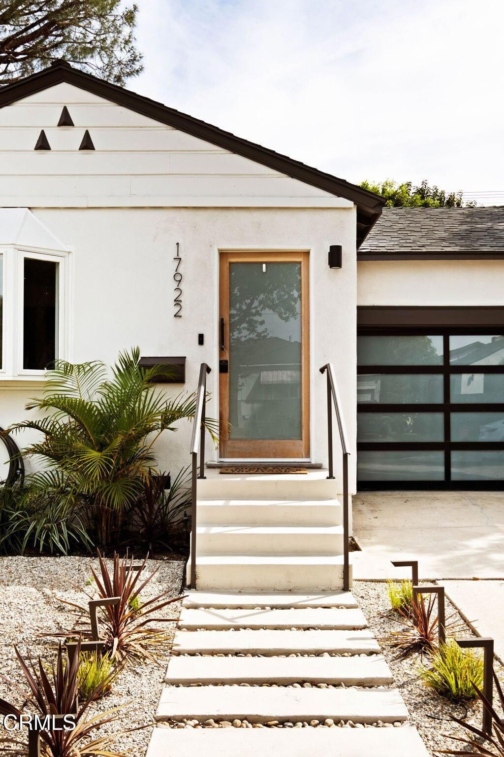 Photo of 17922 Martha Street, Los Angeles, CA 91316 (MLS # P1-26699)