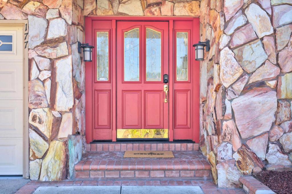 177 Cassandra Place