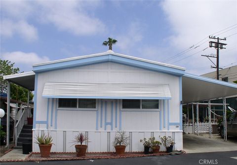 Photo of 17700 S Western Avenue #116, Gardena, CA 90248 (MLS # SB25128032)