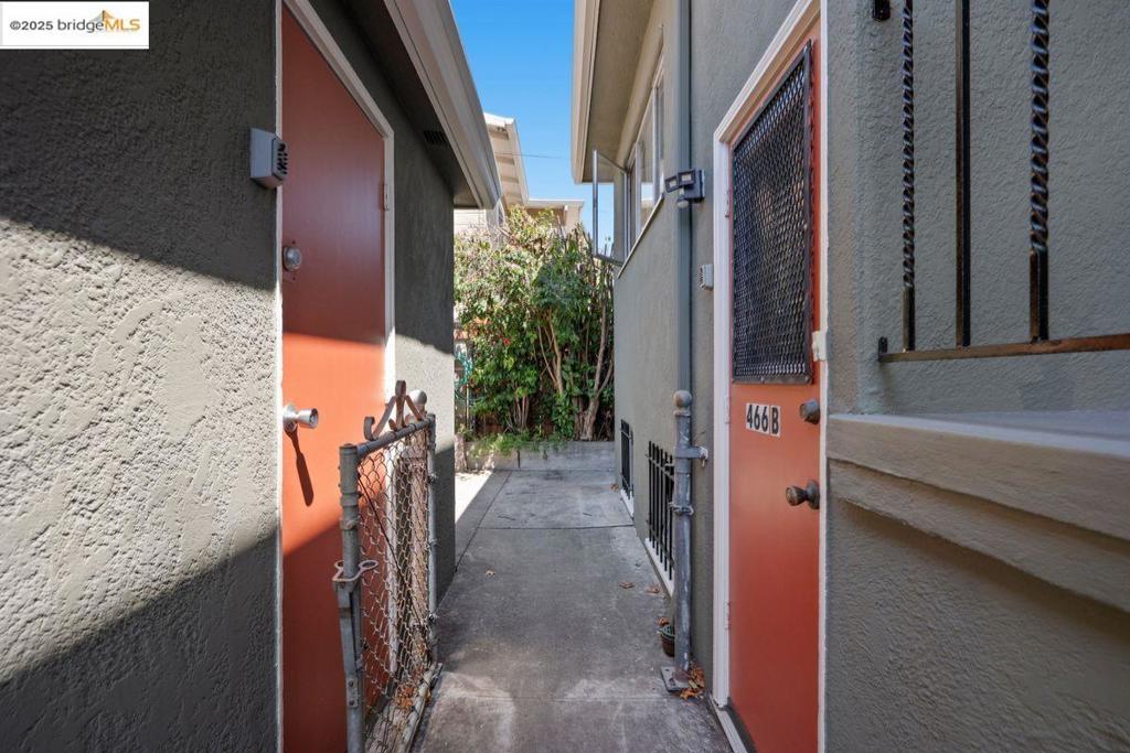 ROCKRIDGE - Residential Income