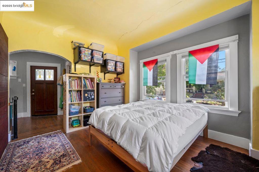 ROCKRIDGE - Residential Income