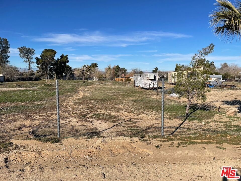 12399 E AVE V-12