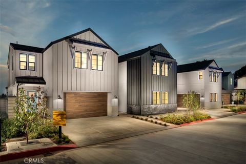 18012 Roch Court Fountain Valley CA 92708