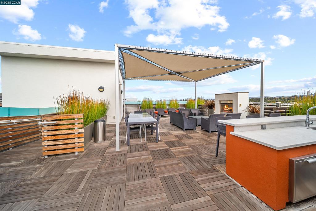 DOWNTOWN W.CREEK - Residential