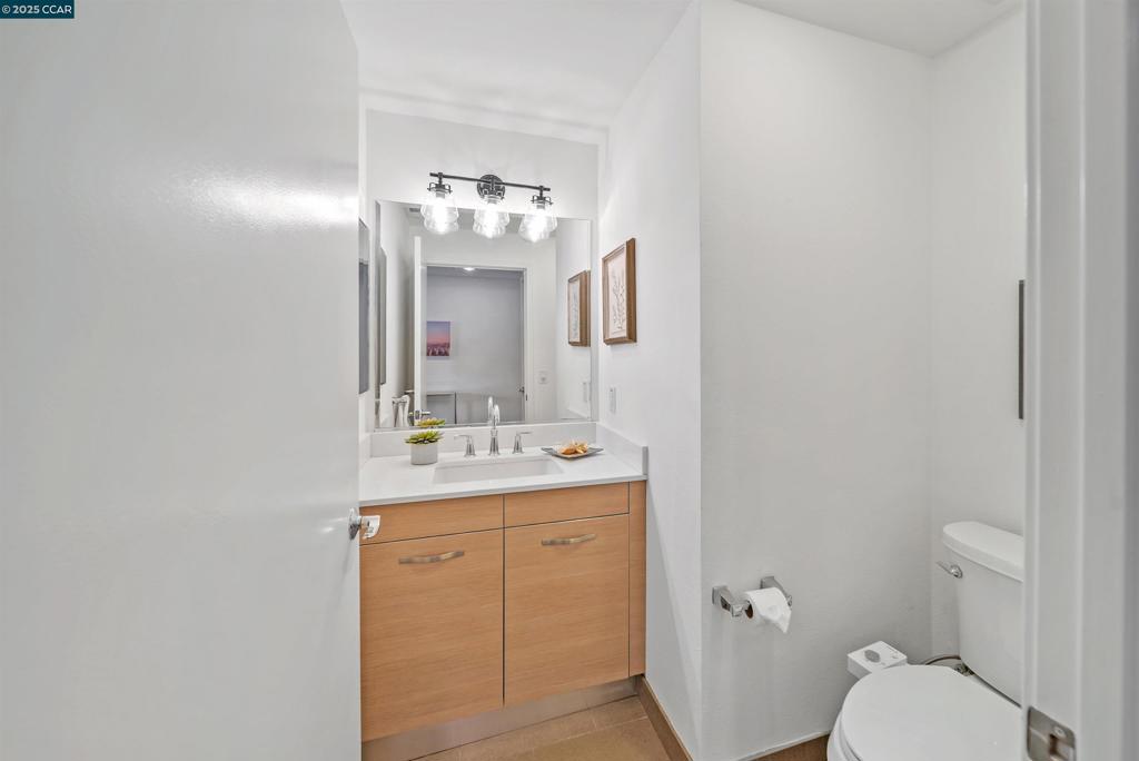 DOWNTOWN W.CREEK - Residential