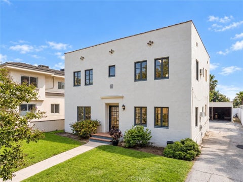 Photo of 264 Glenarm Street E #1, Pasadena, CA 91106 (MLS # AR26220821)