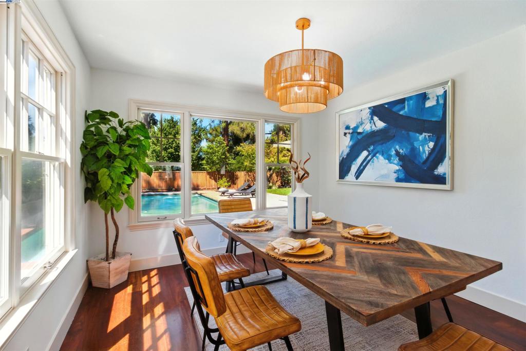 RUDGEAR MEADOWS - Residential