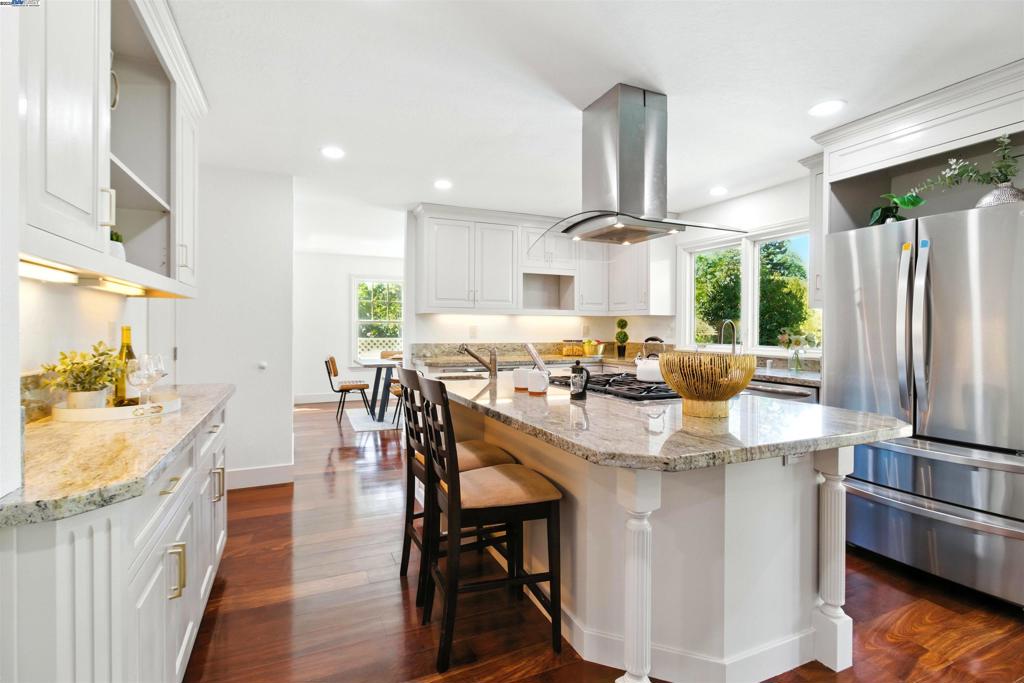 RUDGEAR MEADOWS - Residential