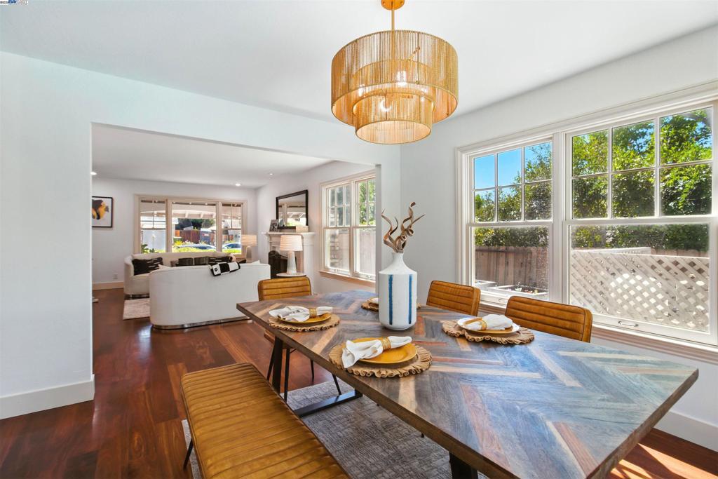 RUDGEAR MEADOWS - Residential
