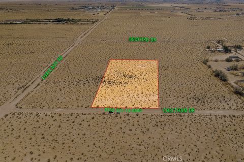 Photo of 15 Cheltham Drive, Newberry Springs, CA 92365 (MLS # HD25181466) Photo of 15 Cheltham Drive, Newberry Springs, CA 92365 (MLS # HD25181466)