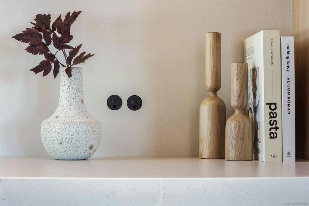 Del Mar - Residential