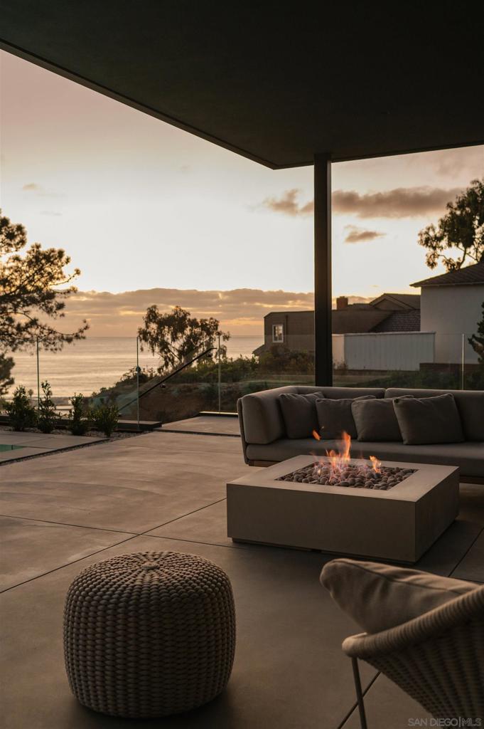 Del Mar - Residential