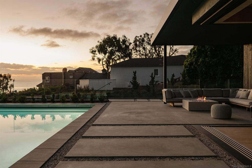 Del Mar - Residential