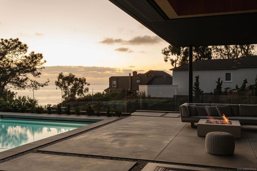 Del Mar - Residential