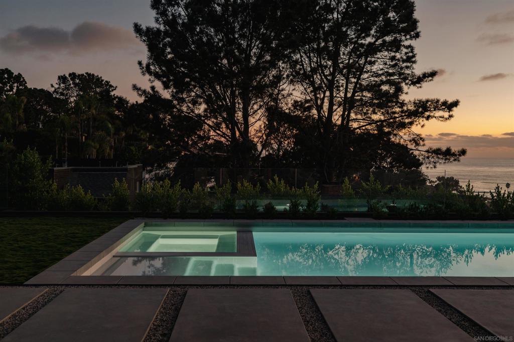 Del Mar - Residential