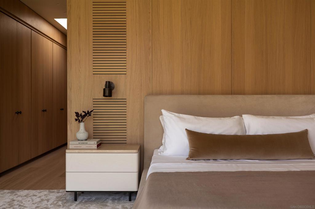 Del Mar - Residential