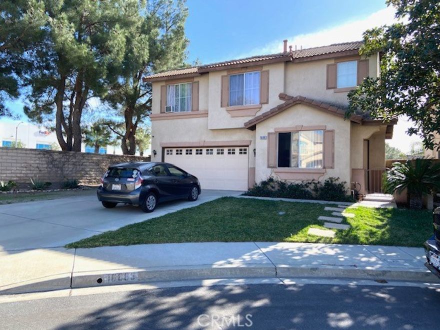 Honey Stop the car! This home is a must see located in the sought after Sierra Lakes Golf Community.  Take a look at the potential here with this home being a 4 bedroom 2 .5 bathroom with a living space of 2031 sq ft. on one of the larger lots of the neighborhood at 6438 sq ft at the end of a culdesac. Plenty of parking on the driveway and street. Not to mention the large backyard for your family BBQ’S and get togethers and also have plenty of room for your swimming  pool and still have room for the kids play area. The room at the entrance can be a office, lounge or a 5th bedroom. Enjoy your cozy family room off the kitchen with the breakfast nook. Upstairs a nice size Master Suite with your master bath separate shower and a duel sink counter top with a large walkin closet. The top floor also has three other bedrooms and one full bathroom and a large laundry room adjacent in the hallway. Close to Shopping,Restaurants,Schools and local highways to get in and out of town quickly. With your style and touch of TLC you can make it your Dream Home.