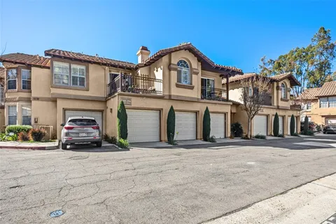 MLS: OC26056757