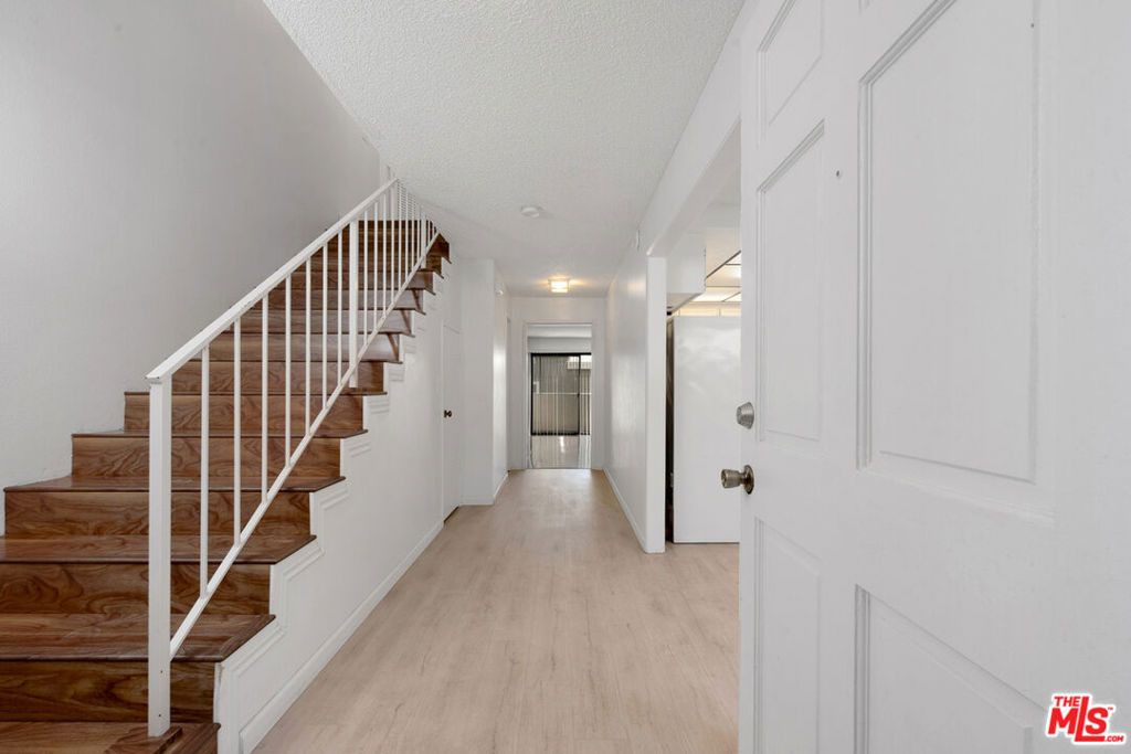 Photo of 2519 Kansas Avenue #107, Santa Monica, CA 90404 (MLS # 26673481)