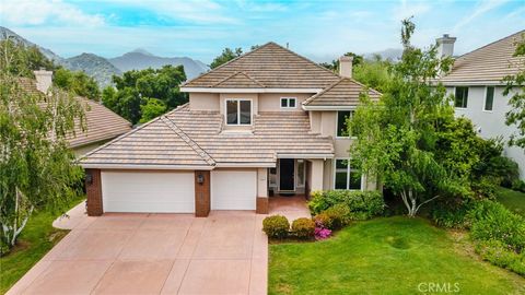 Photo of 562 Ravensbury St, Lake Sherwood, CA 91361 (MLS # SR26049474)